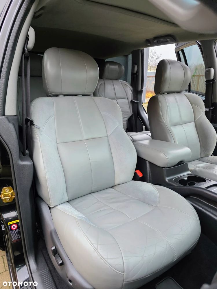 Jeep Grand Cherokee - 34