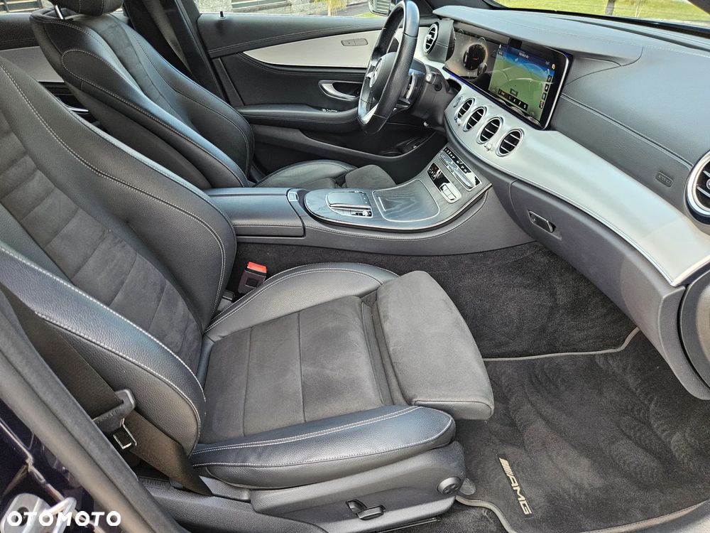 Mercedes-Benz Klasa E 220 d 4-Matic AMG - 27