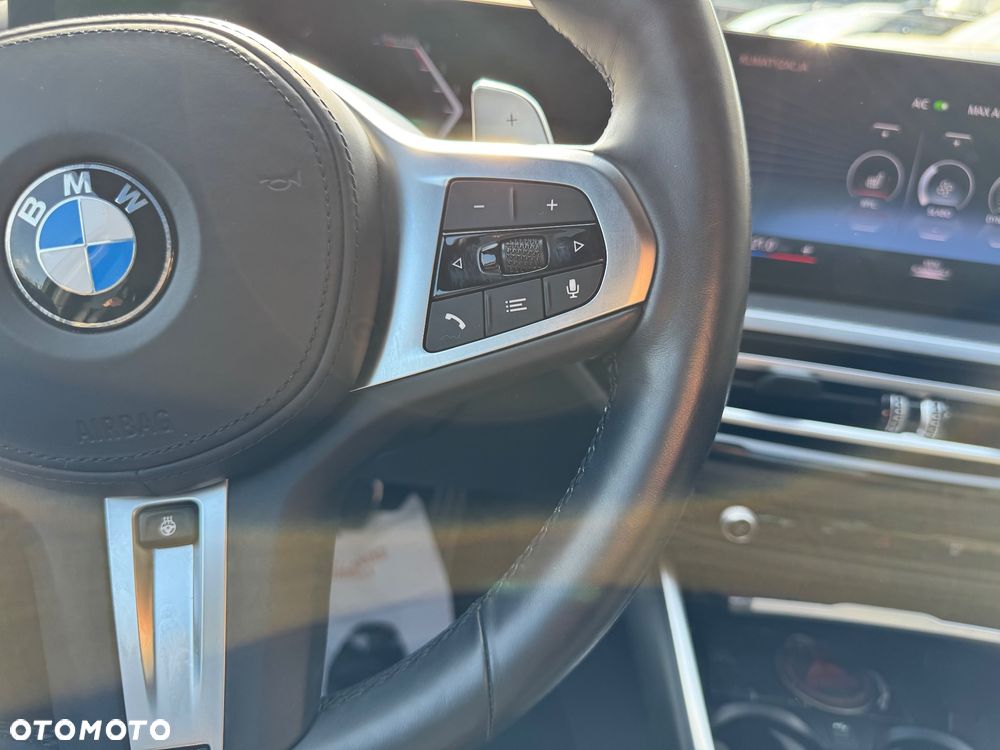BMW Seria 3 320d xDrive M Sport sport - 24
