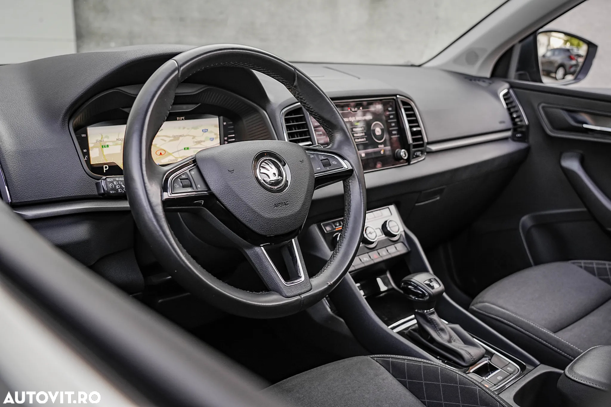 Skoda Karoq 1.0 TSI DSG Style - 10