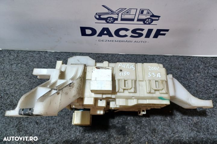 Panou sigurante si relee 82730-02150-A 0211-7J25 Toyota Auris 1 [2006 - 2