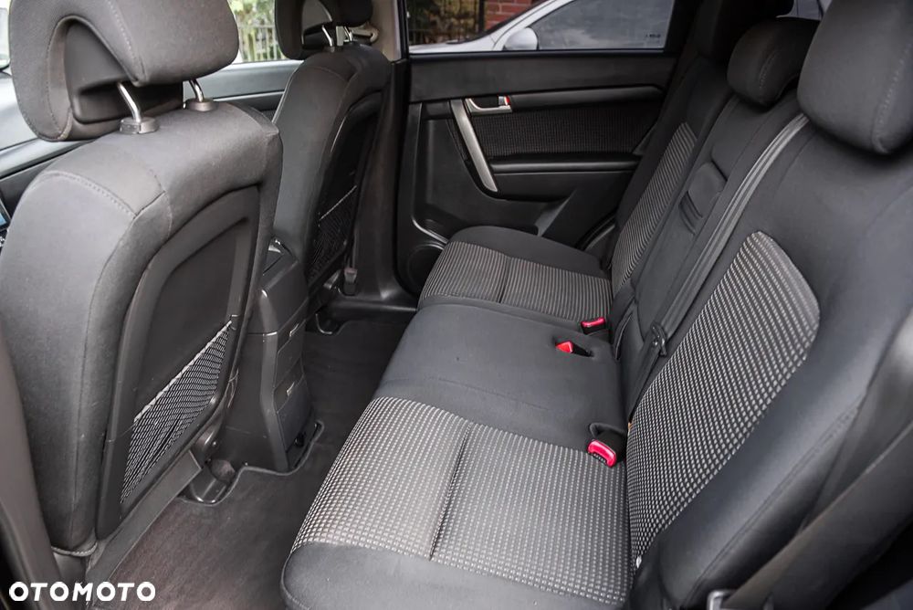 Chevrolet Captiva - 24