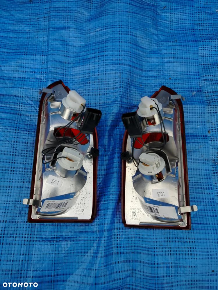 LAMPKI LAMPY BAGAŻNIKA LEWA / PRAWA OPEL INSIGNIA KOMBI - 2