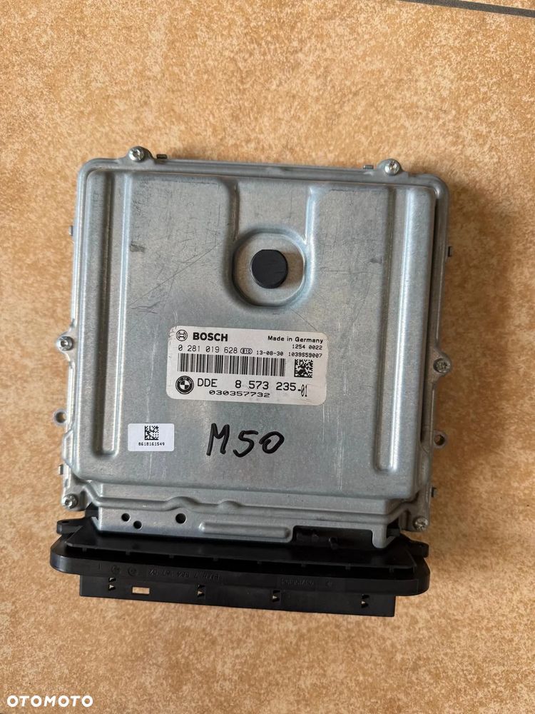 Sterownik silnika BMW X6 M50 0281019628 DDE8573235 - 1