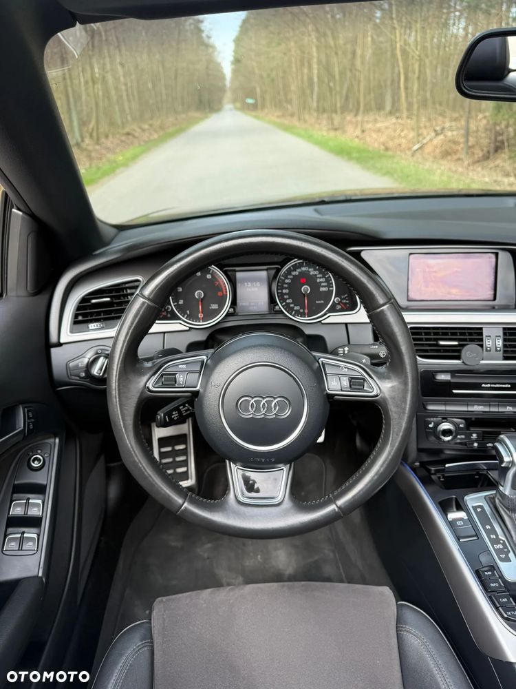 Audi A5 Cabrio - 10