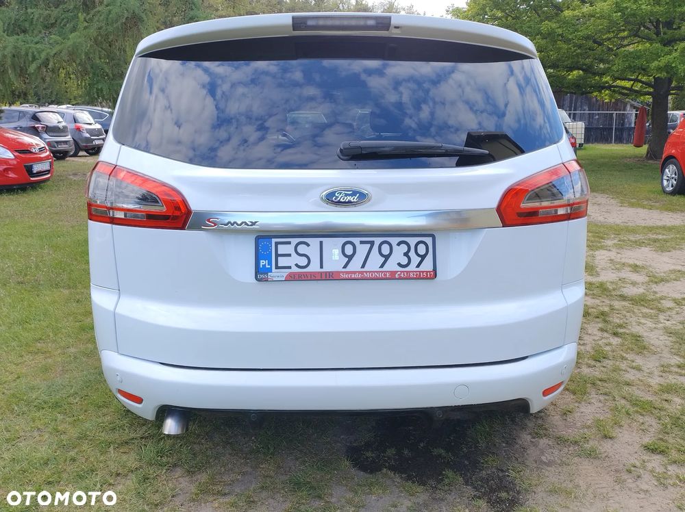 Ford S-Max 2.0 TDCi DPF Titanium X - 13