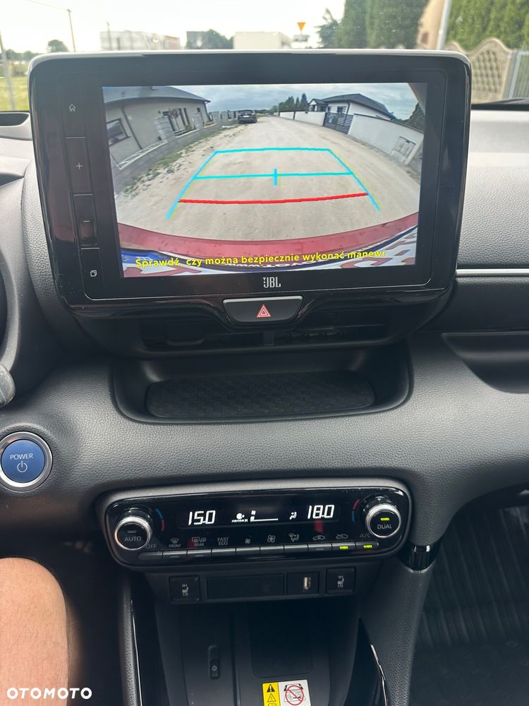 Toyota Yaris Hybrid 1.5 Selection Style - 13