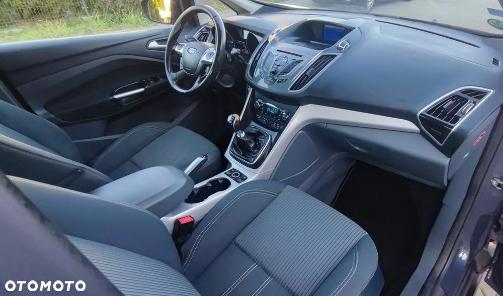 Ford Grand C-MAX 1.6 TDCi Titanium - 26