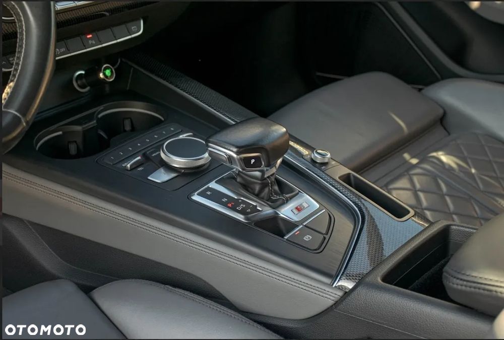 Audi S5 Coupé - 10