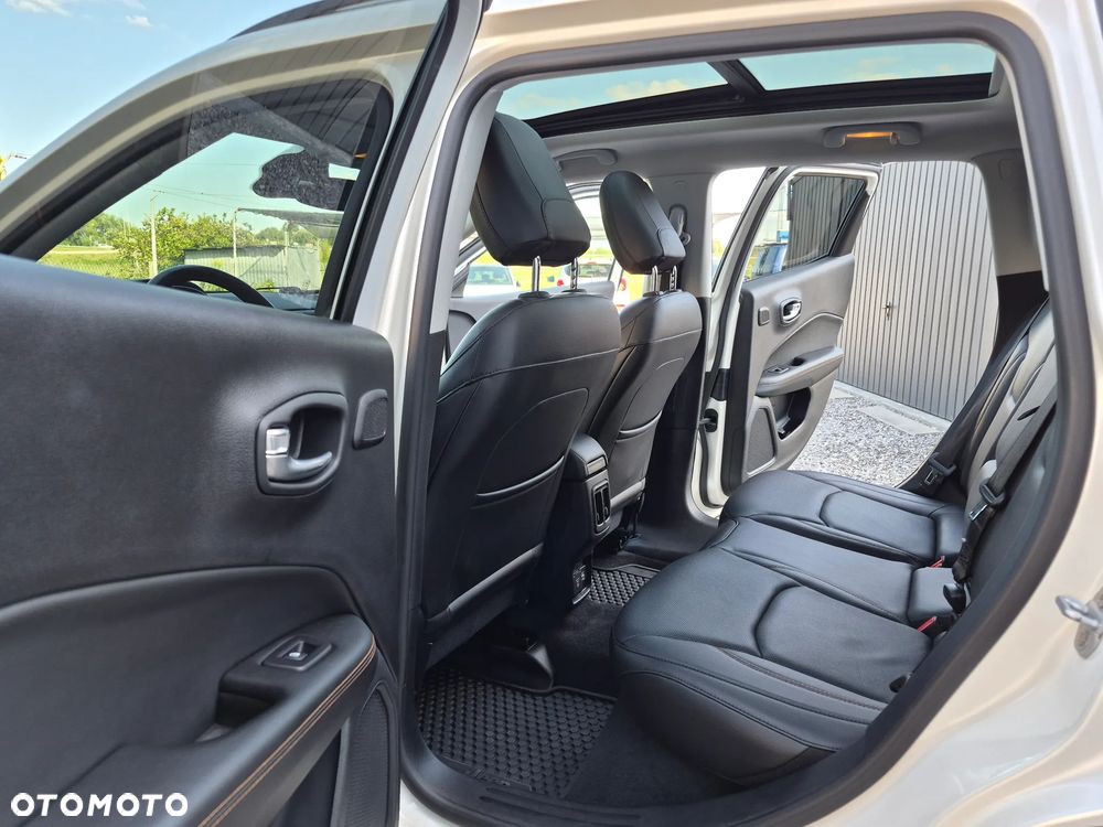 Jeep Compass 1.4 TMair Limited 4WD S&S - 17