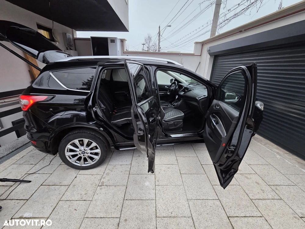 Ford Kuga 2.0 TDCi 4x4 Aut. Vignale - 13