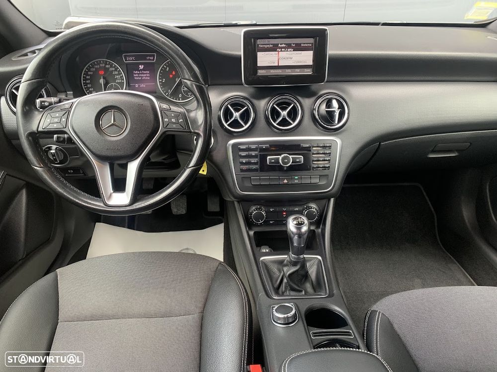 Mercedes-Benz A 180 d Urban - 8