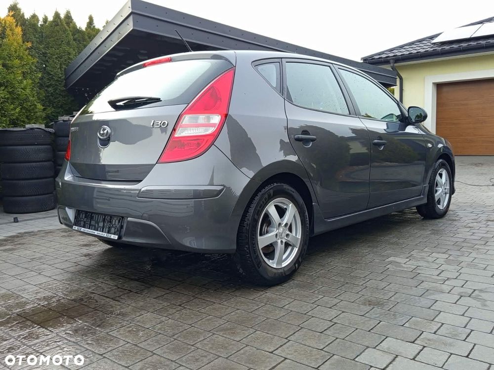 Hyundai i30 1.4 Blue Classic - 4