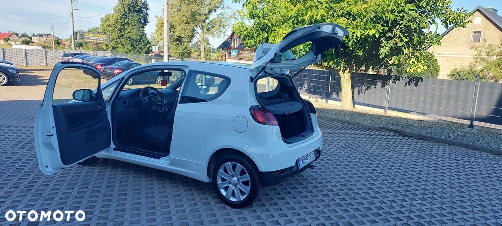 Mitsubishi Colt - 25