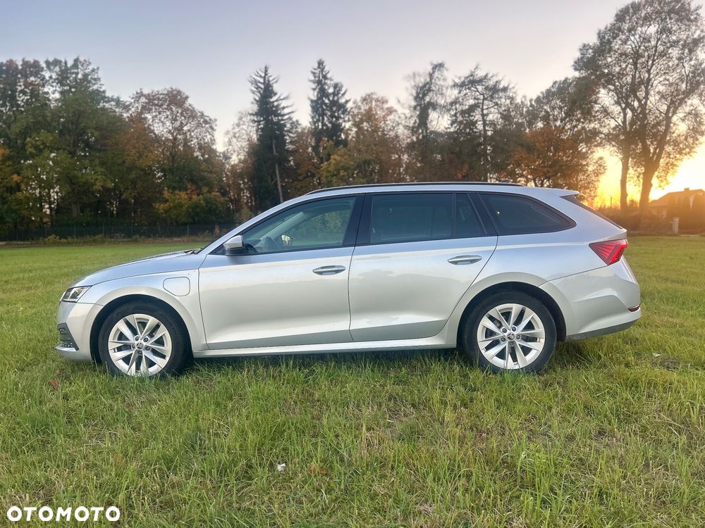 Skoda Octavia 1.4 TSI Plug-In Hybrid Ambition DSG - 12