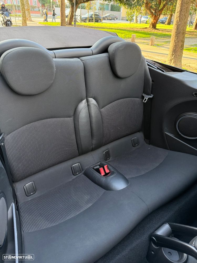 MINI Cabrio Cooper D - 10