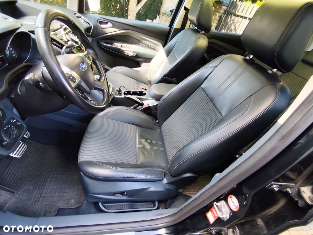 Ford C-MAX 2.0 TDCi Titanium - 17