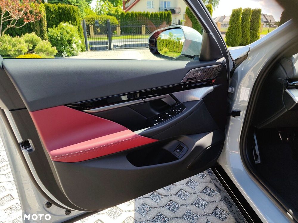 BMW Seria 5 - 12