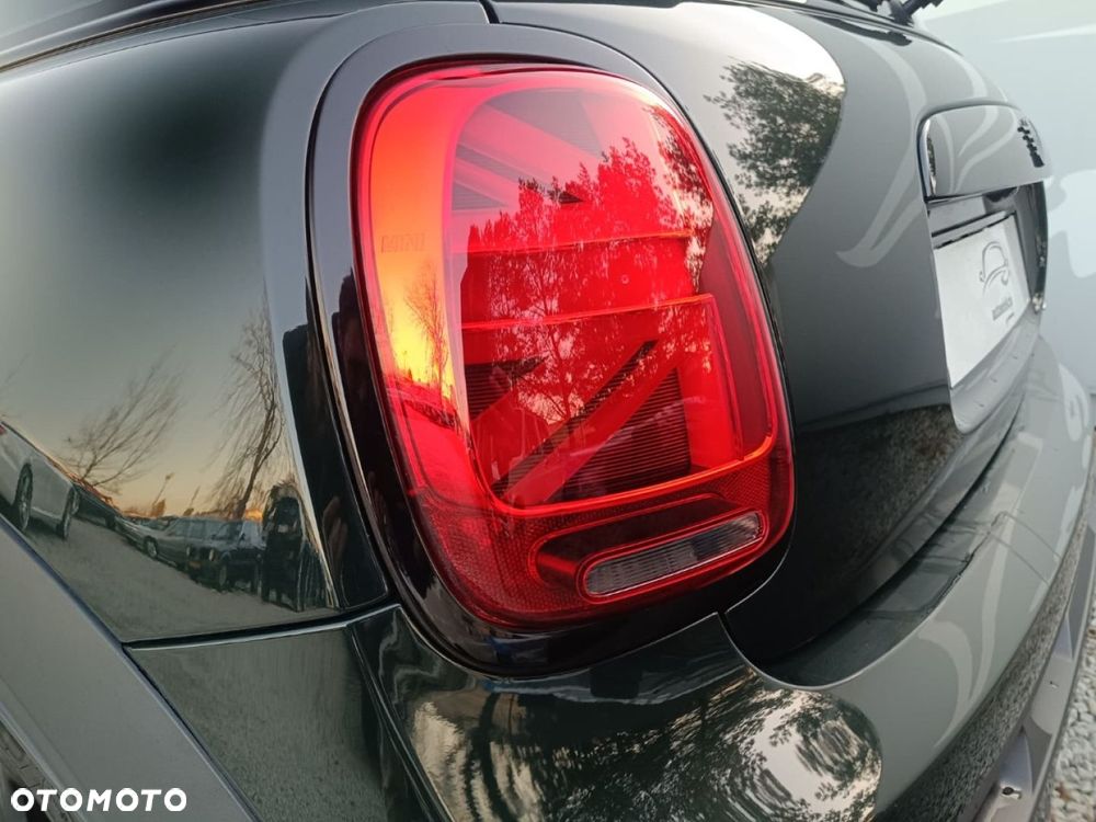 MINI John Cooper Works - 30