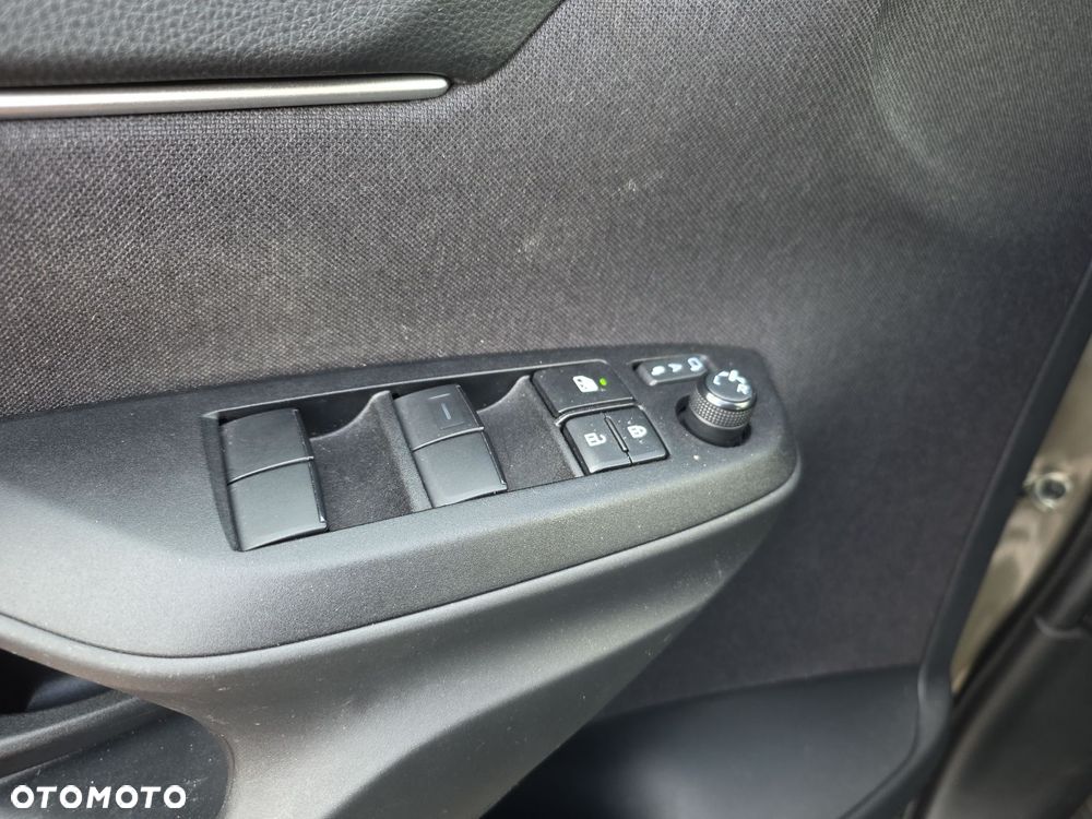 Toyota Yaris Cross Hybrid 1.5 Style AWD - 14