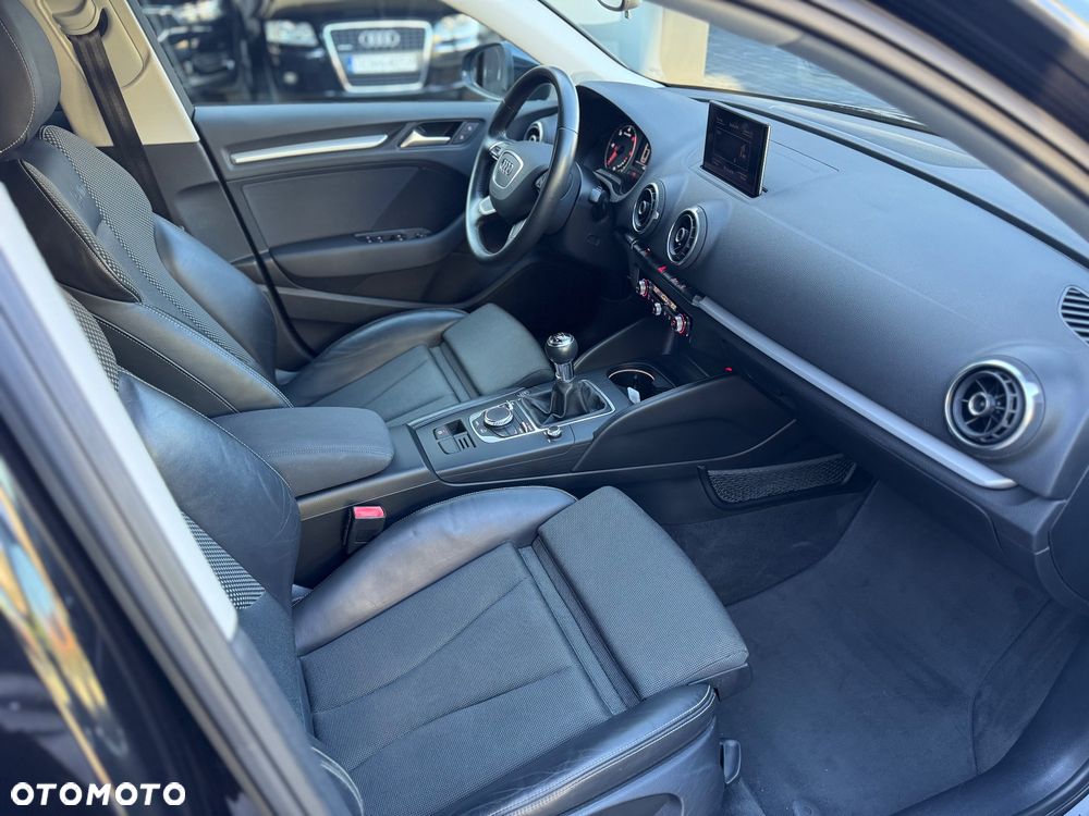 Audi A3 Sportback 2.0 TDI - 25
