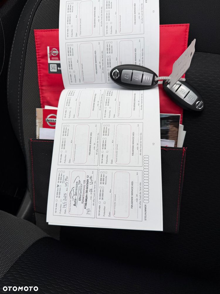 Nissan Qashqai 1.3 DIG-T N-Connecta DCT - 19