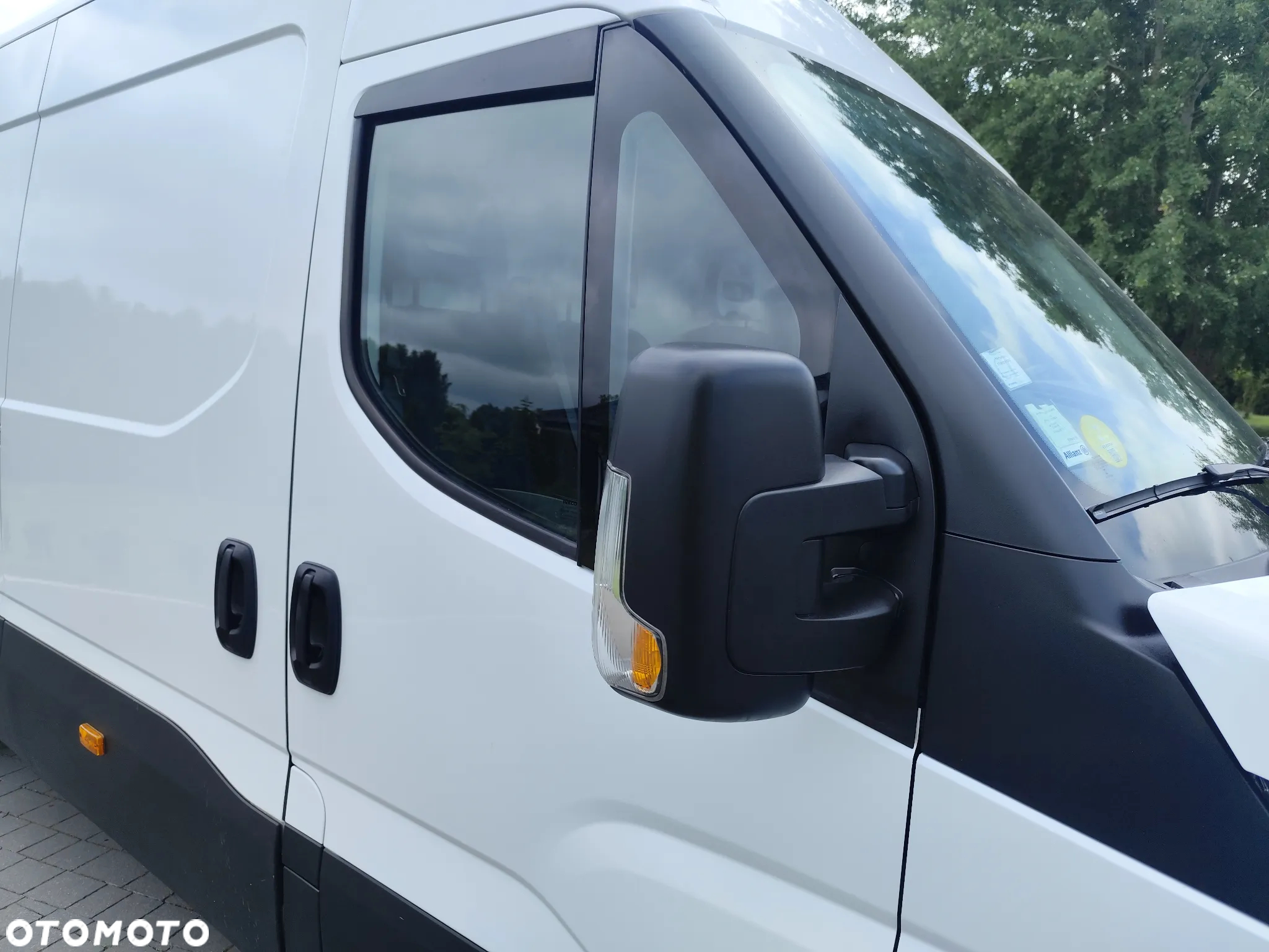 Iveco 35s14 - 29
