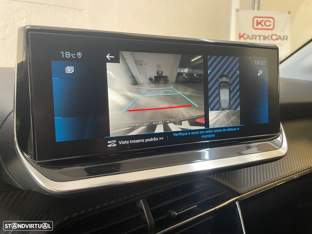 Peugeot 208 PureTech 100 EAT8 Allure Pack - 21