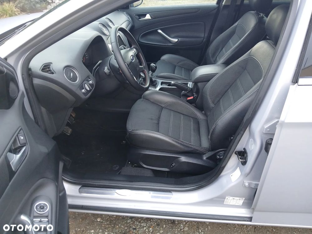 Ford Mondeo 2.2 TDCi Titanium - 3