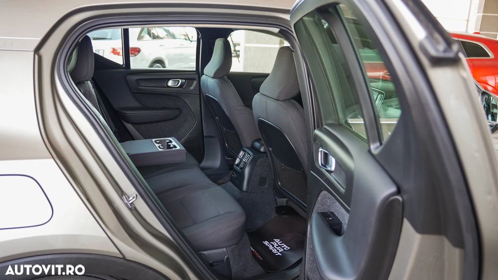 Volvo XC 40 Recharge T5 Twin Engine AT7 Inscription - 27