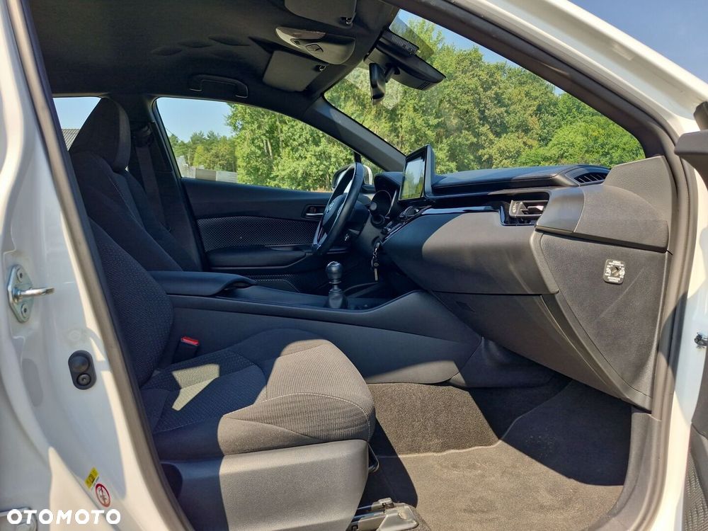 Toyota C-HR 1.2 T GPF Premium - 6