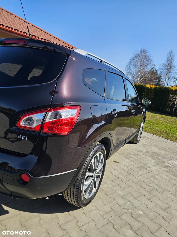 Nissan Qashqai+2 - 10