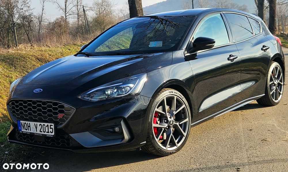 Ford Focus 2.3 EcoBoost S&S ST Edition - 17