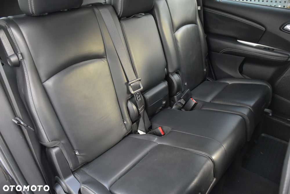 Fiat Freemont 2.0 Multijet Black Code AWD - 31