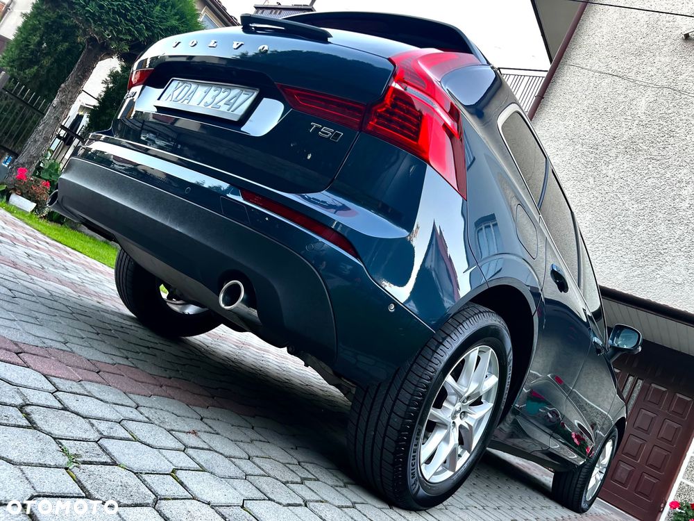 Volvo XC 60 T5 AWD Geartronic Momentum - 20