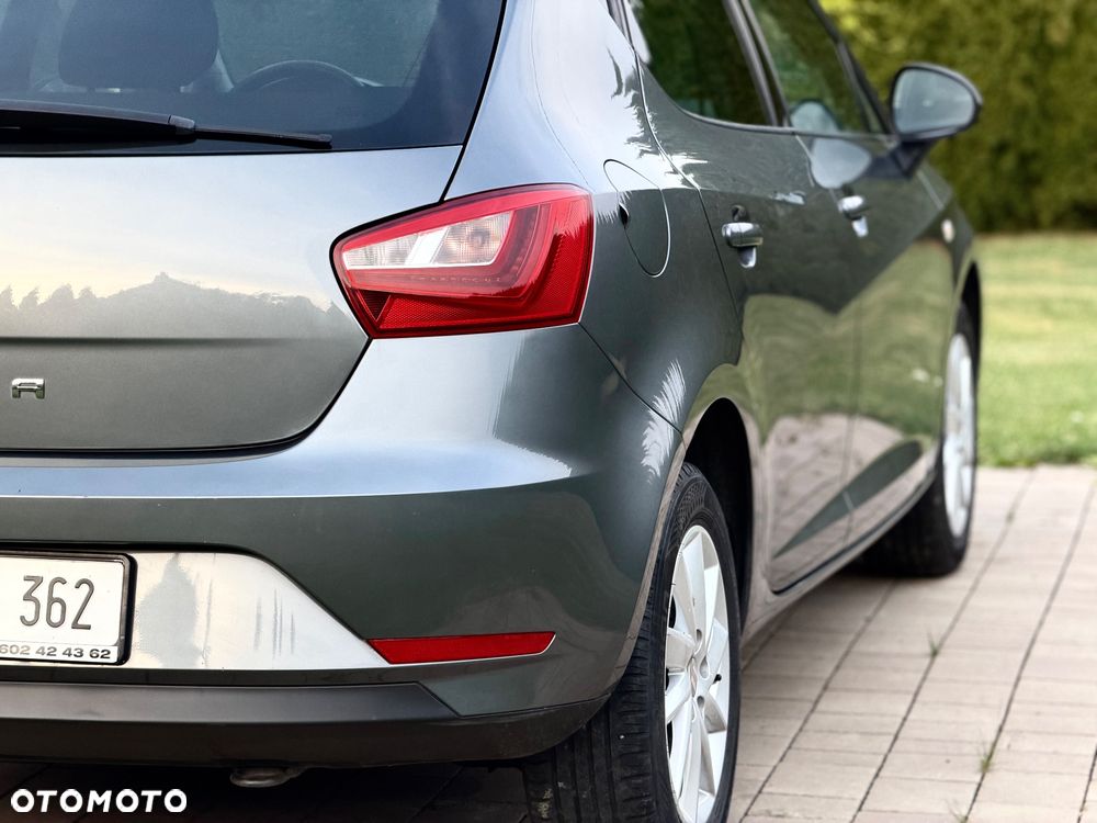 Seat Ibiza 1.4 16V Reference - 27