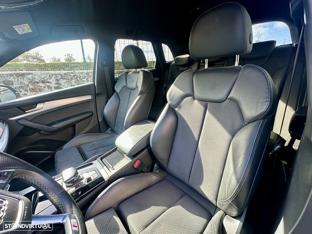 Audi Q5 55 TFSIe quattro S tronic S line - 22