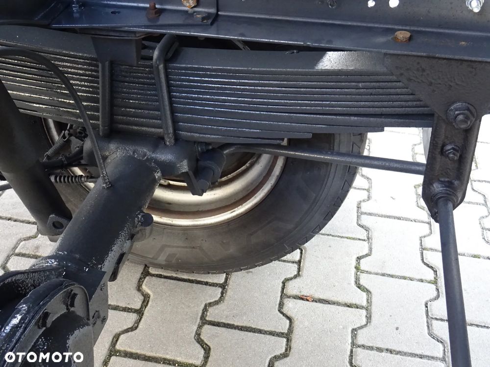 Iveco 35c15 Wywrotka 3-stronna 3,0 HPI Wzmocnione Resory Klima - 8