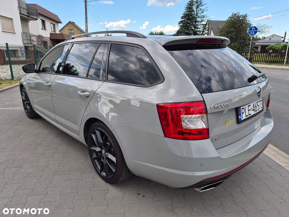 Skoda Octavia 2.0 TDI 4x4 DSG RS - 3