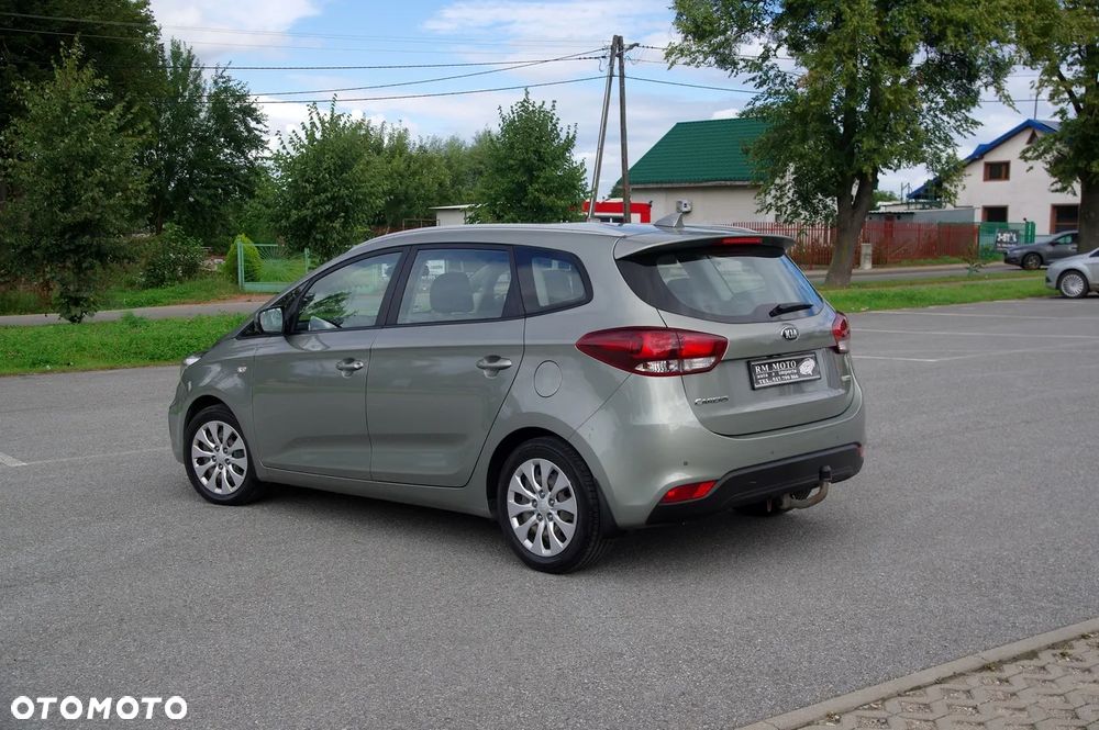 Kia Carens 1.7 CRDi 115 Dream Team Edition - 4