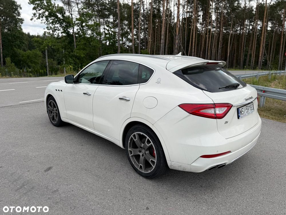 Maserati Levante Standard - 8