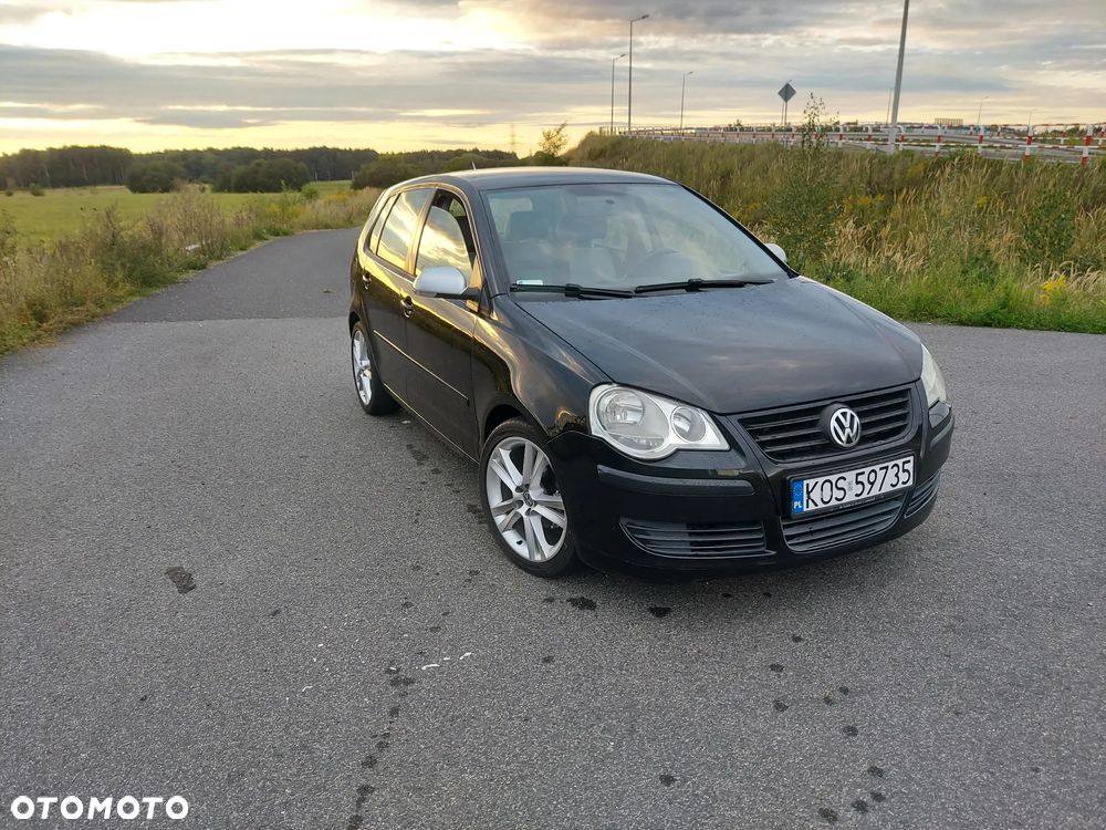 Volkswagen Polo 1.4 TDI Comfortline - 1