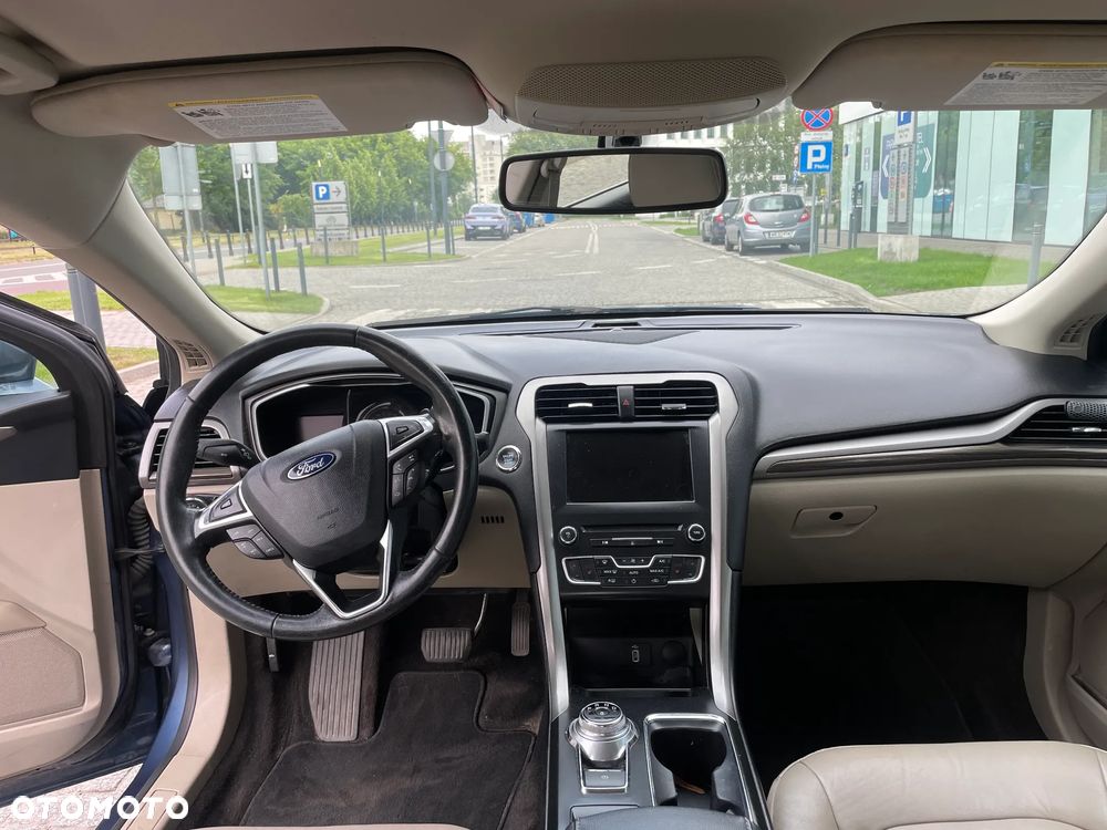 Ford Fusion - 20