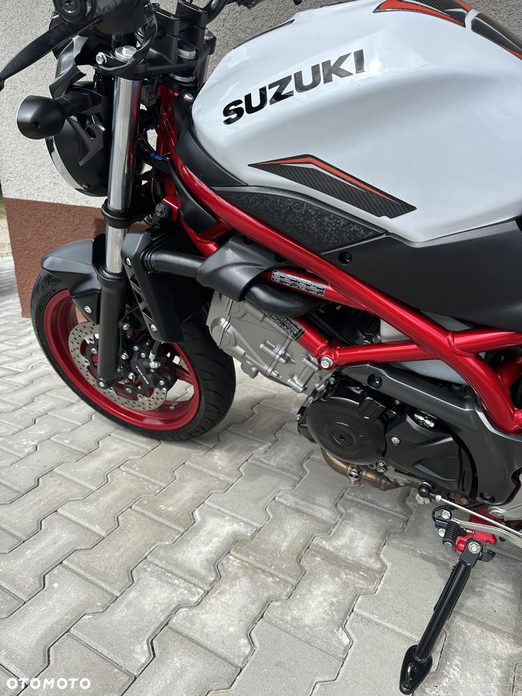 Suzuki SV - 38