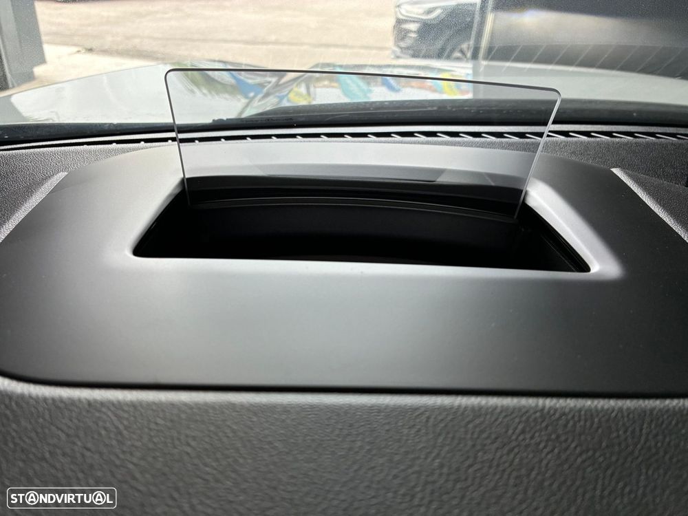 Ford Kuga - 23