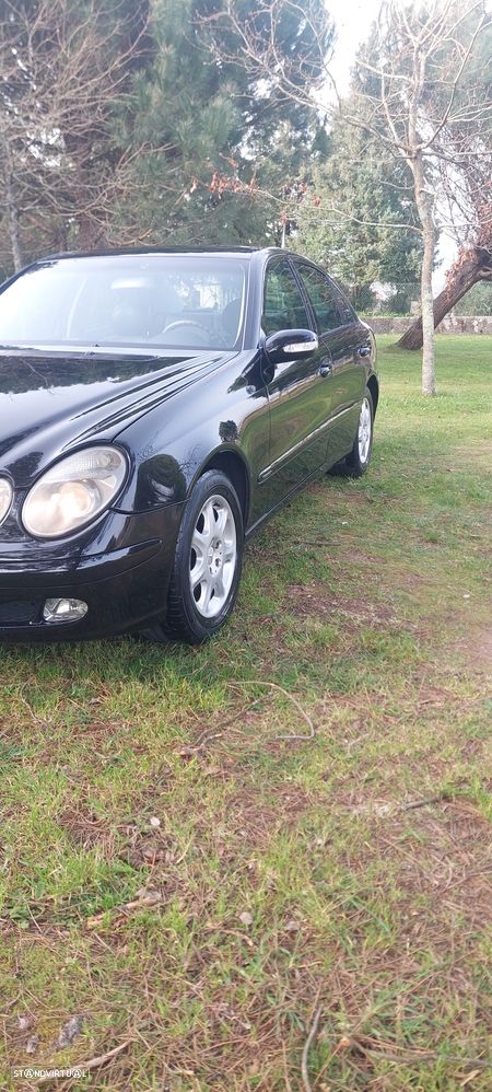 Mercedes-Benz E 220 CDi Elegance Aut. - 5