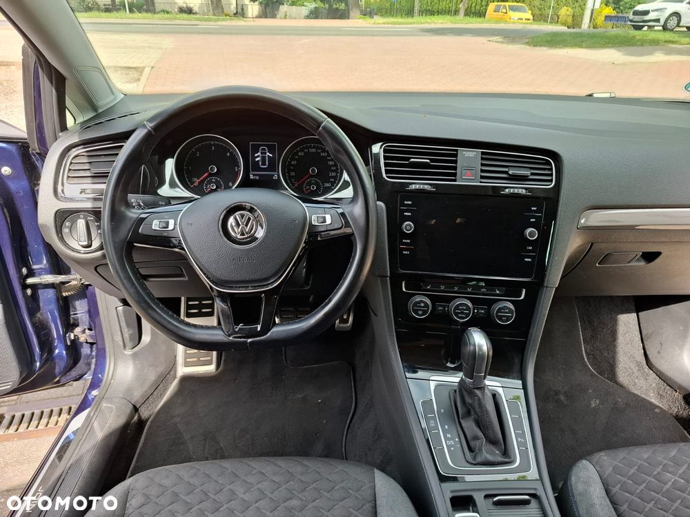 Volkswagen Golf 1.6 TDI BMT Highline DSG - 9