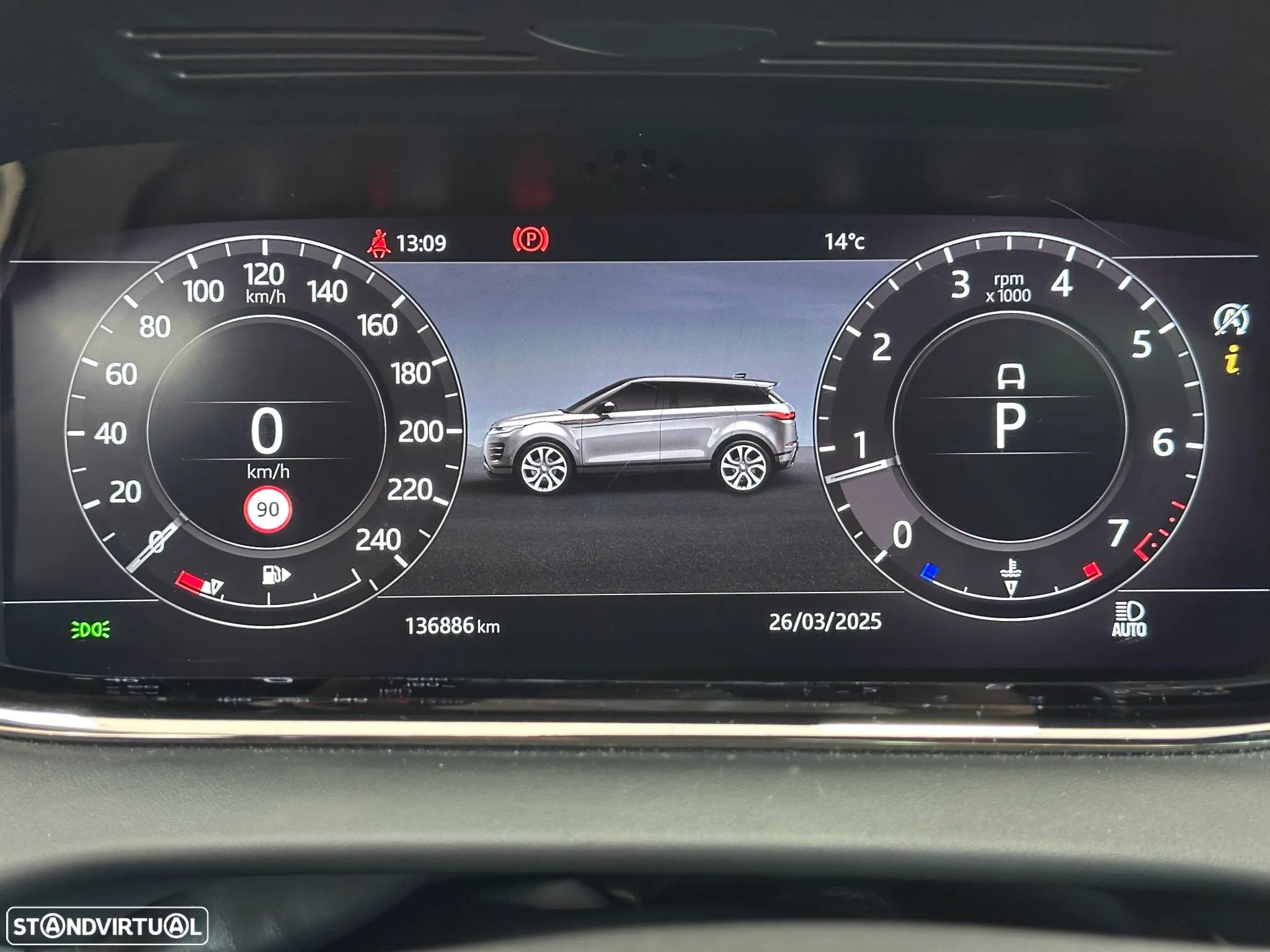 Land Rover Range Rover Evoque 2.0 P250 AWD R-Dynamic HSE Auto - 25