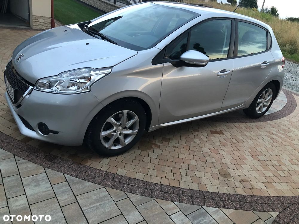 Peugeot 208 82 PureTech Style - 2