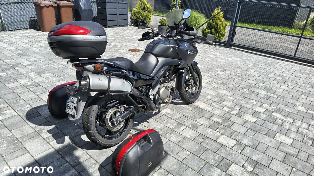 Suzuki V-STROM - 4